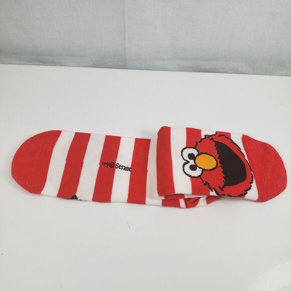 Sesame Street Elmo Face Red White Strip Ankle High Socks Woman 9-11 - Picture 11 of 12